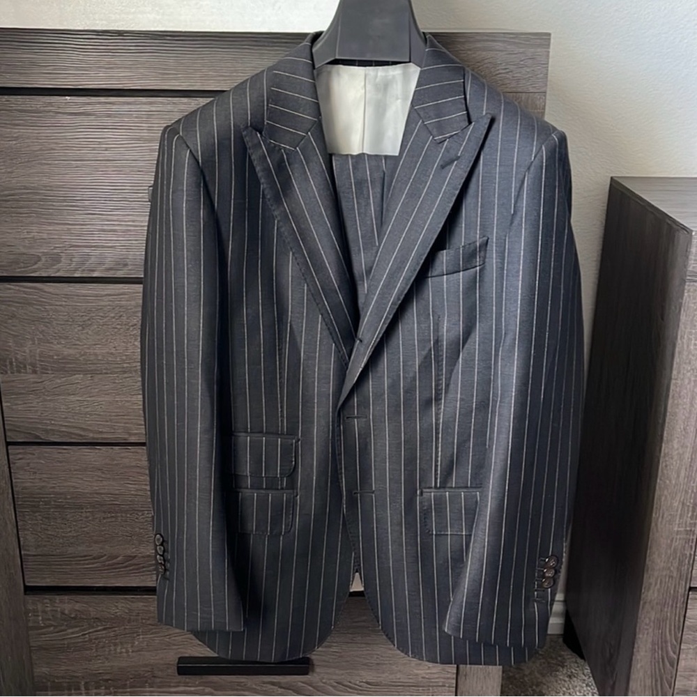 Suitsupply Washington Black Pinstripe Suit 38S